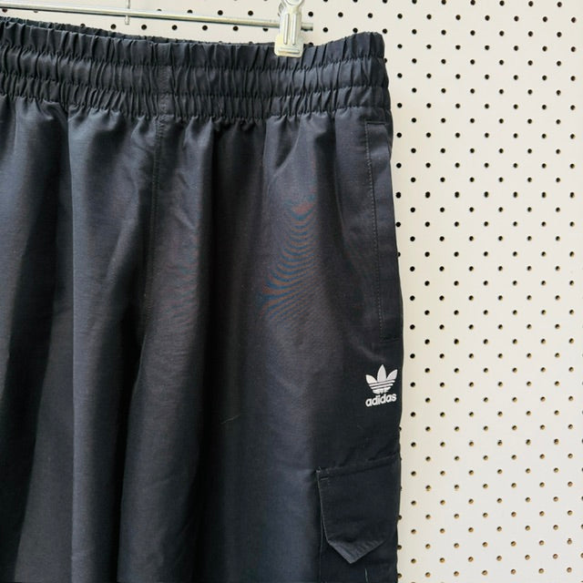 ADIDAS / 3 stripes cargo pants / M (3914839144085958229)
