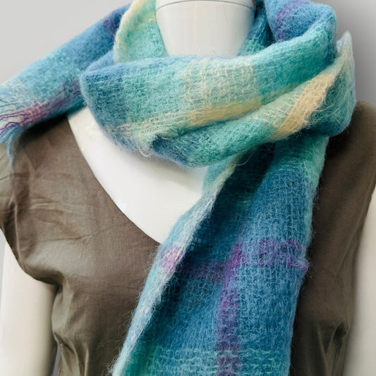 1960s vintage / plaid mohair scarf (3914839533057235338)