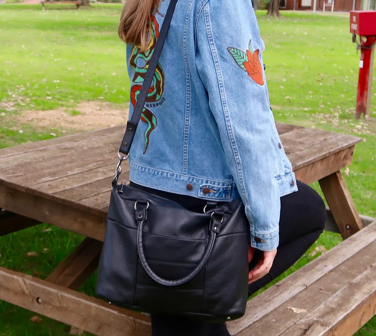 LV / round coin purse (3915284494070440926)