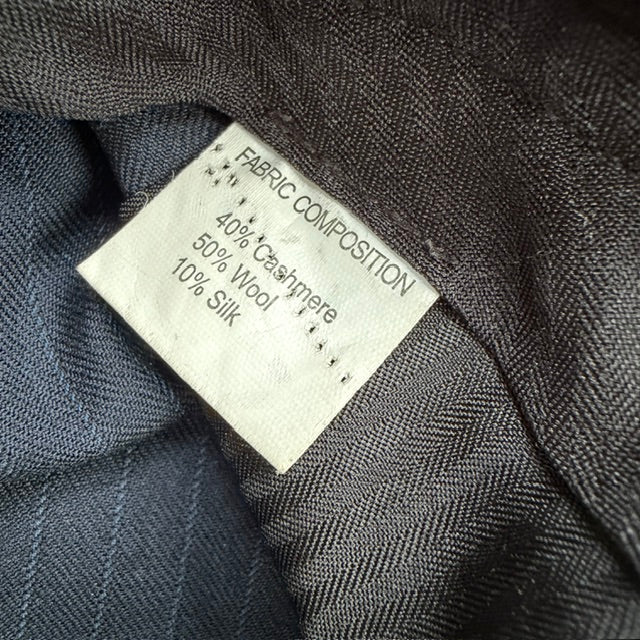Taylormade nz / suit / wool/cashmere/silk pinstriped grey / s (3915871991872745623)