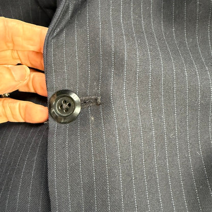 Taylormade nz / suit / wool/cashmere/silk pinstriped grey / s (3915872000515736186)