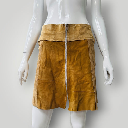 Milk It / brown suede leather mini skirt / s (3916143555294039237)