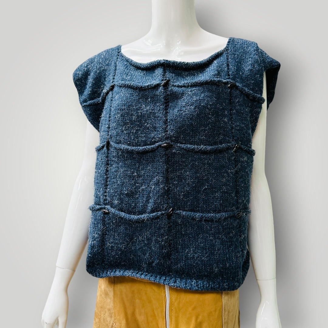 hand knitted / blue wool vest / m (3916143572224333238)