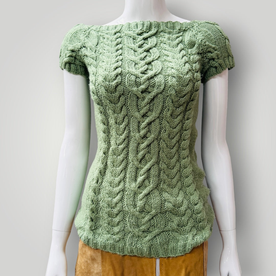hand knitted / green wool top / s (3916143616262020265)