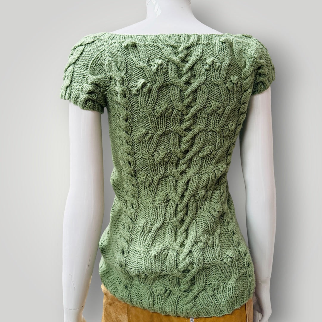 hand knitted / green wool top / s (3916143618146936646)