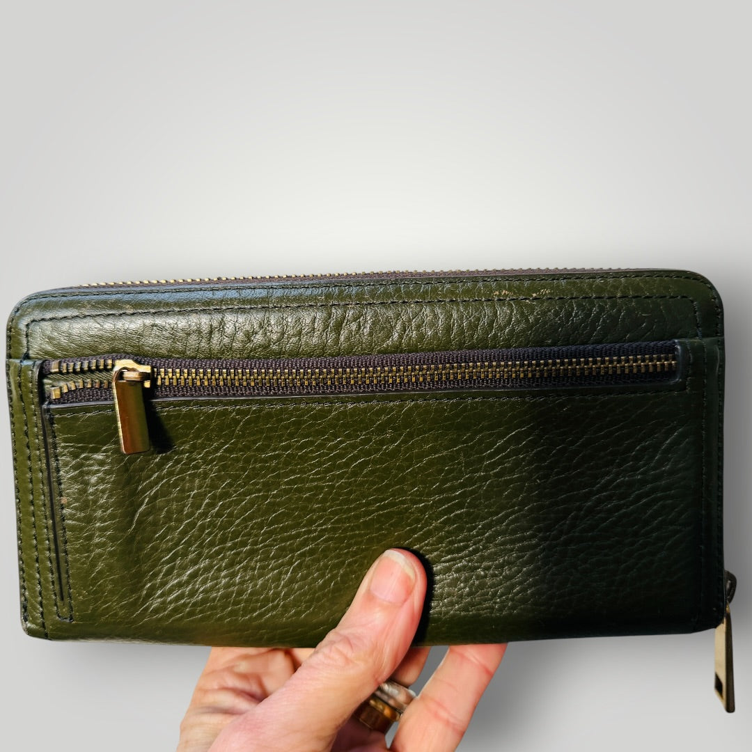 FOSSIL / Logan Zip Around Clutch Wallet / green leather (3916639678463110443)