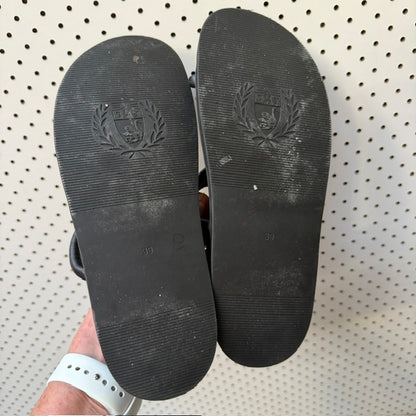 Mi Piaci / Circe slides / 39 (3916725413378556829)