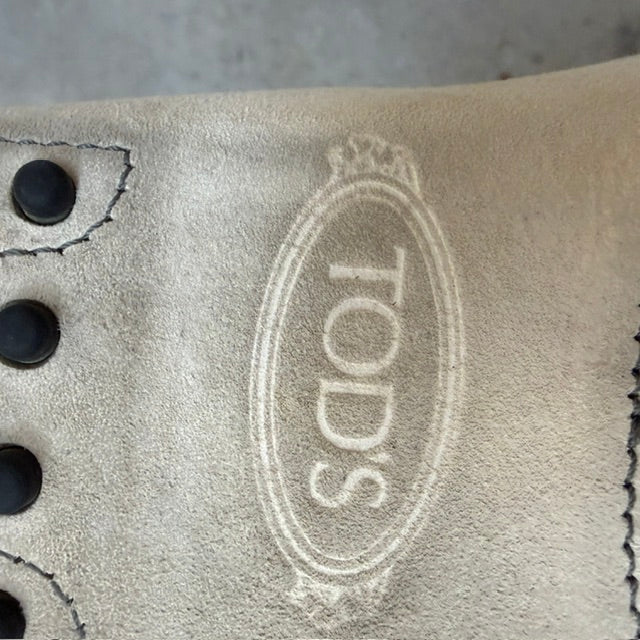 Tod's / loafers / off-white suede / 37.5 (3916725423564689086)