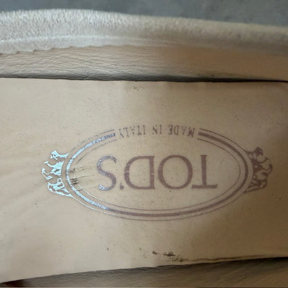 Tod's / loafers / off-white suede / 37.5 (3916725425325903538)