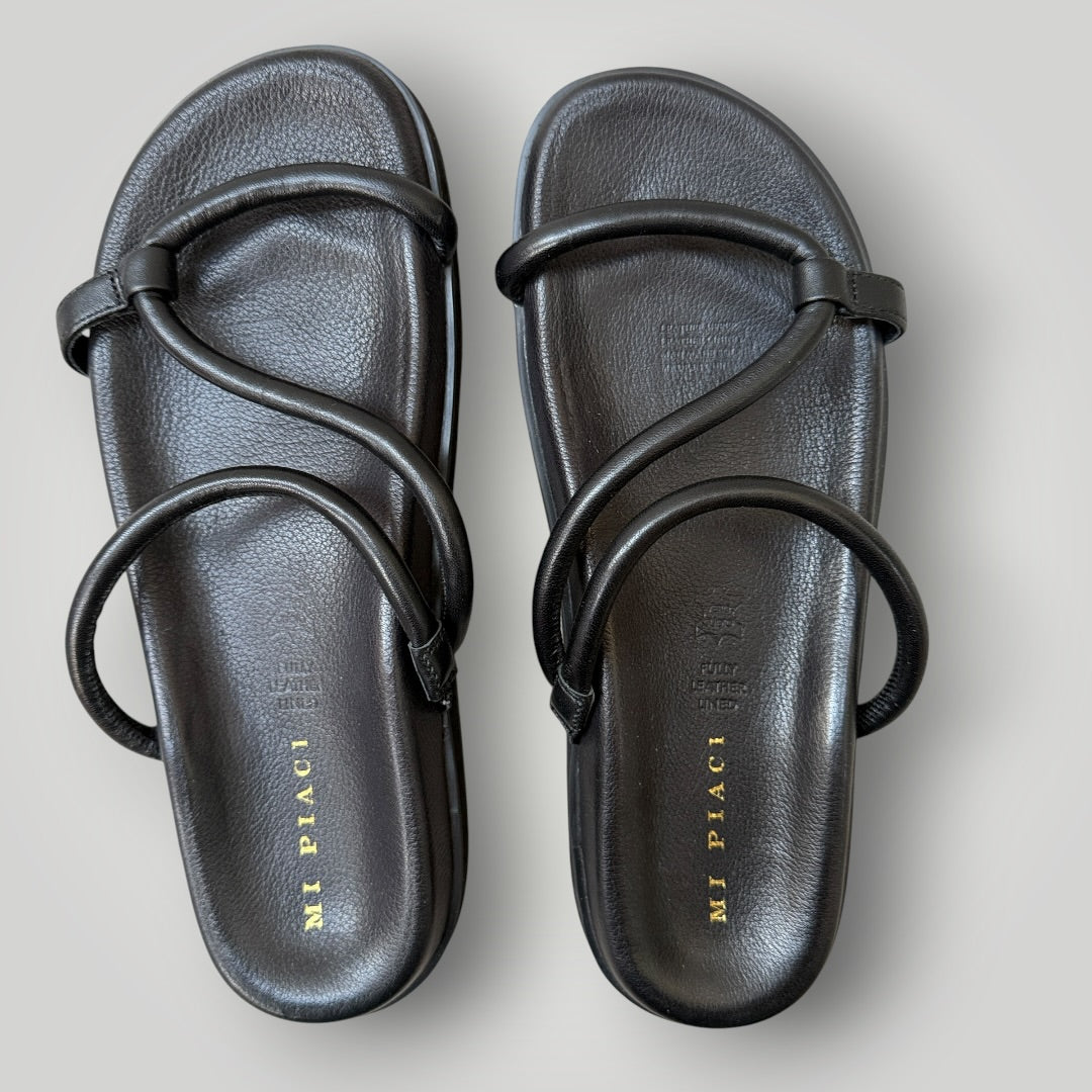 Mi Piaci / Circe slides / 39 (3916725680149369023)