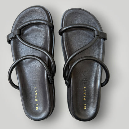 Mi Piaci / Circe slides / 39 (3916725680149369023)