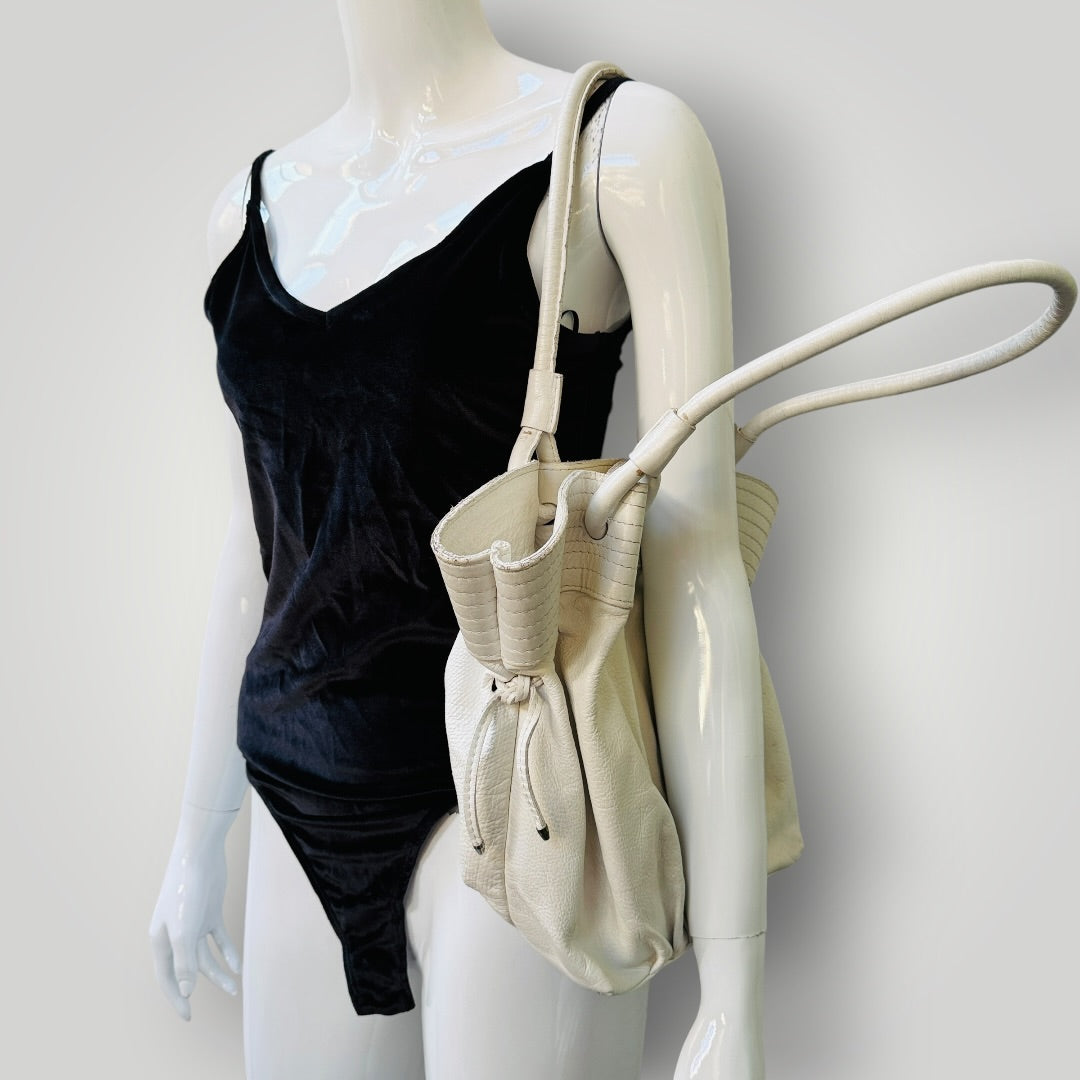 shoulder bag / white leather (3916725769036928518)