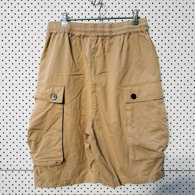 Moochi / Locate shorts / m / made in nz (3917188420051928344)