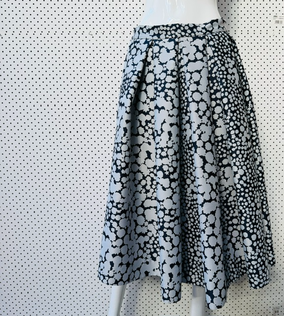 WORLD / midnight garden skirt in silk / s / made in nz / $699rrp (3917261119321846761)