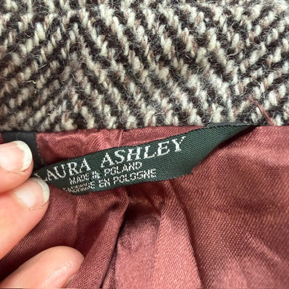 1990s vintage / Laura Ashley /  tweed herringbone wool coat / M/L (3917331716828710965)