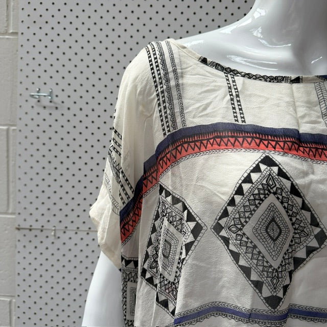 MAX / floaty silk top with geometric print / s/m (3917331789684906554)