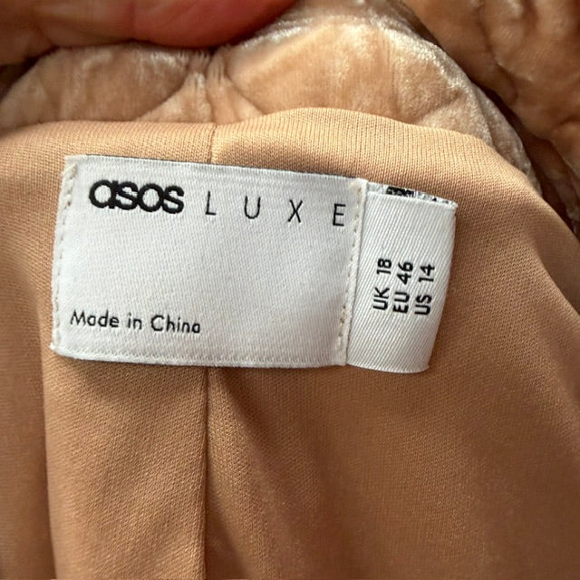 ASOS LUXE / velvet quilted jacket in light pink / 16 (3917331854586116115)