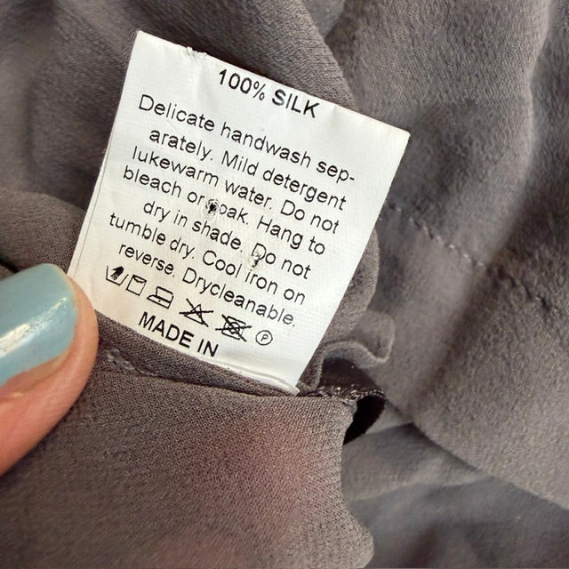 ZAMBESI / silk longsleeved tee / 12 / made in nz (3917699507892534418)