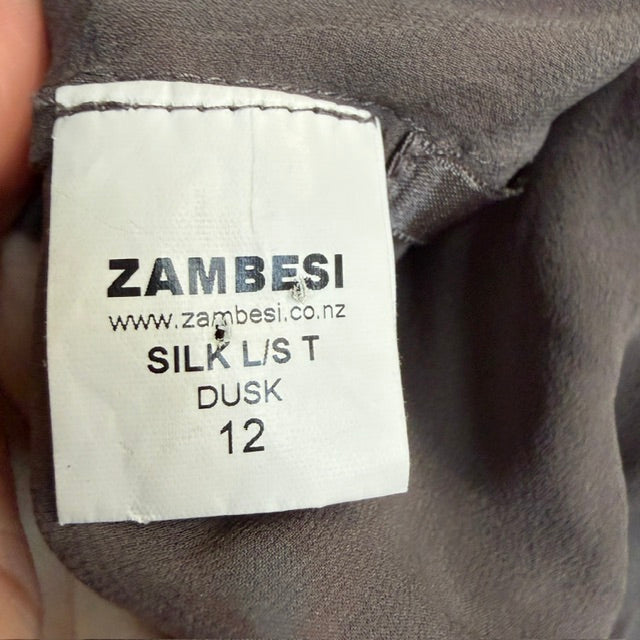 ZAMBESI / silk longsleeved tee / 12 / made in nz (3917699511073941779)