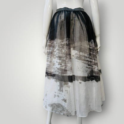 full skirt / semi sheer / s (3917700339933397337)