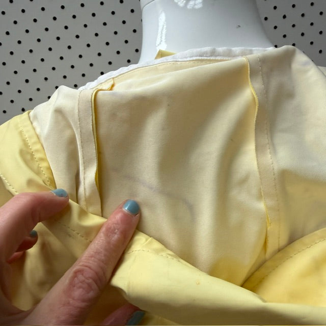 RAINS / pale butter yellow raincoat / s (3917951787474447444)