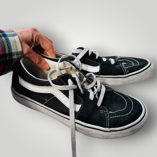 VANS / leather / 40.5 (3918404569835953755)