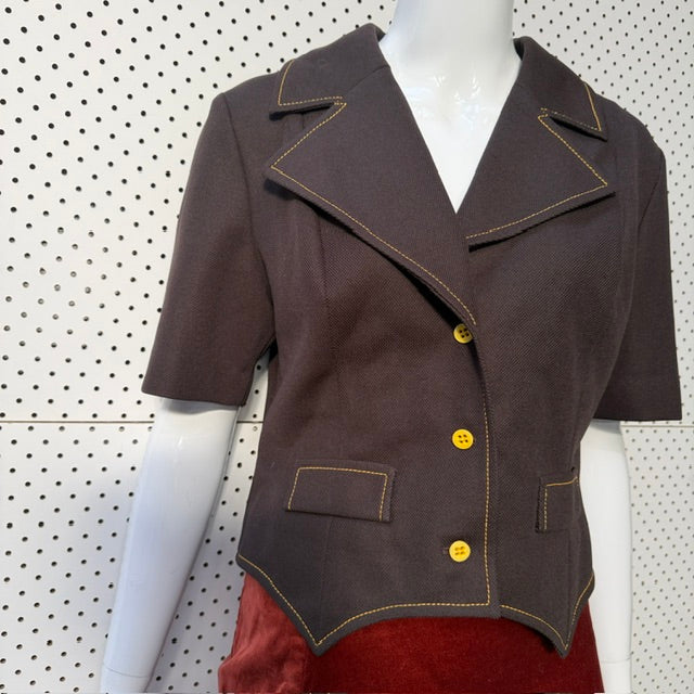 1970s nz vintage / shortsleeved brown jacket with yellow stitching / s (3918553723855891720)