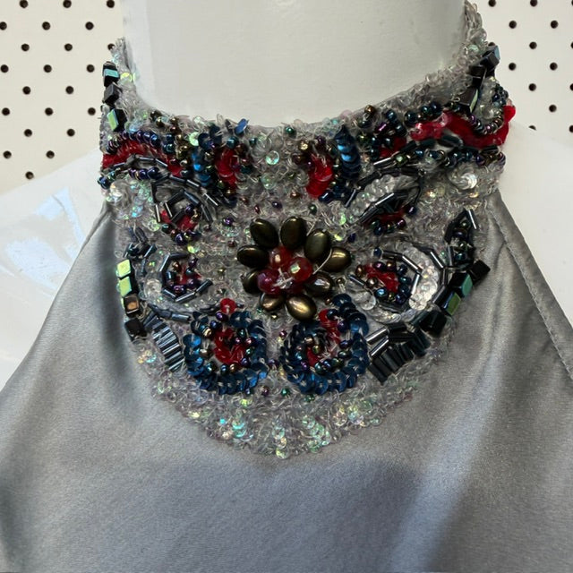 CRANFIELD / silver silk halter with bejewelled neckline / s (3919490380407690937)