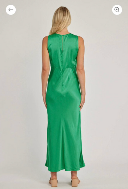 MAX / kelly green silky maxi dress / 16 (3919581524531476959)
