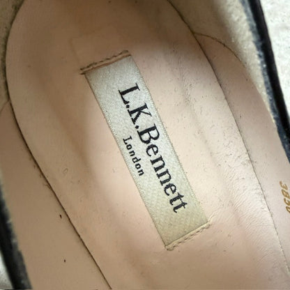 LK BENNETT / 'floret' stilettos / black patent leather / 38 (3919745886995228144)