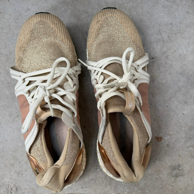 Stella McCartney x ADIDAS / Ultraboost Metallic Gold / Rose Gold sneakers / 40 (3919745969066432308)