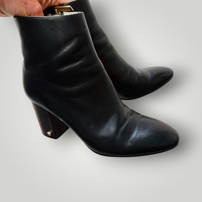 KATHRYN WILSON / leather ankle boots / 38 (3919746151733553098)