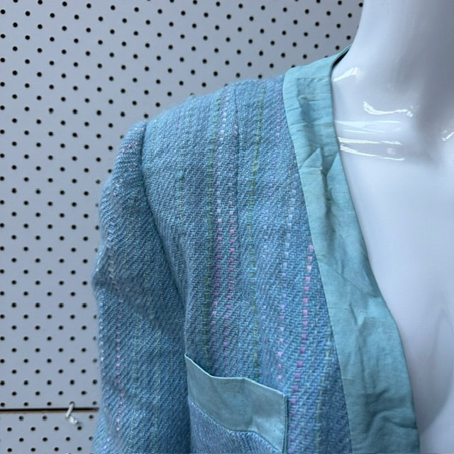 hand woven / hand made / 'chanel' jacket / m (3920797615580562492)
