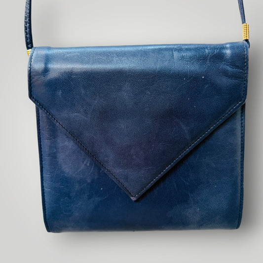 1980s vintage / blue leather cross body bag / made in nz (3920797897630463222)