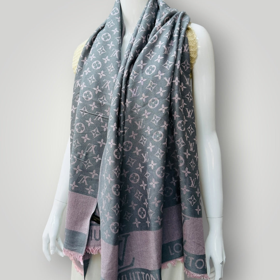 LV / Monogram Denim Shawl / wool (3920797915926059867)
