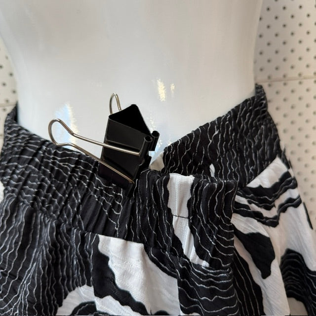 CHOCOLAT / geometric bubble hem skirt  / 18 / made in nz (3921388441171479885)