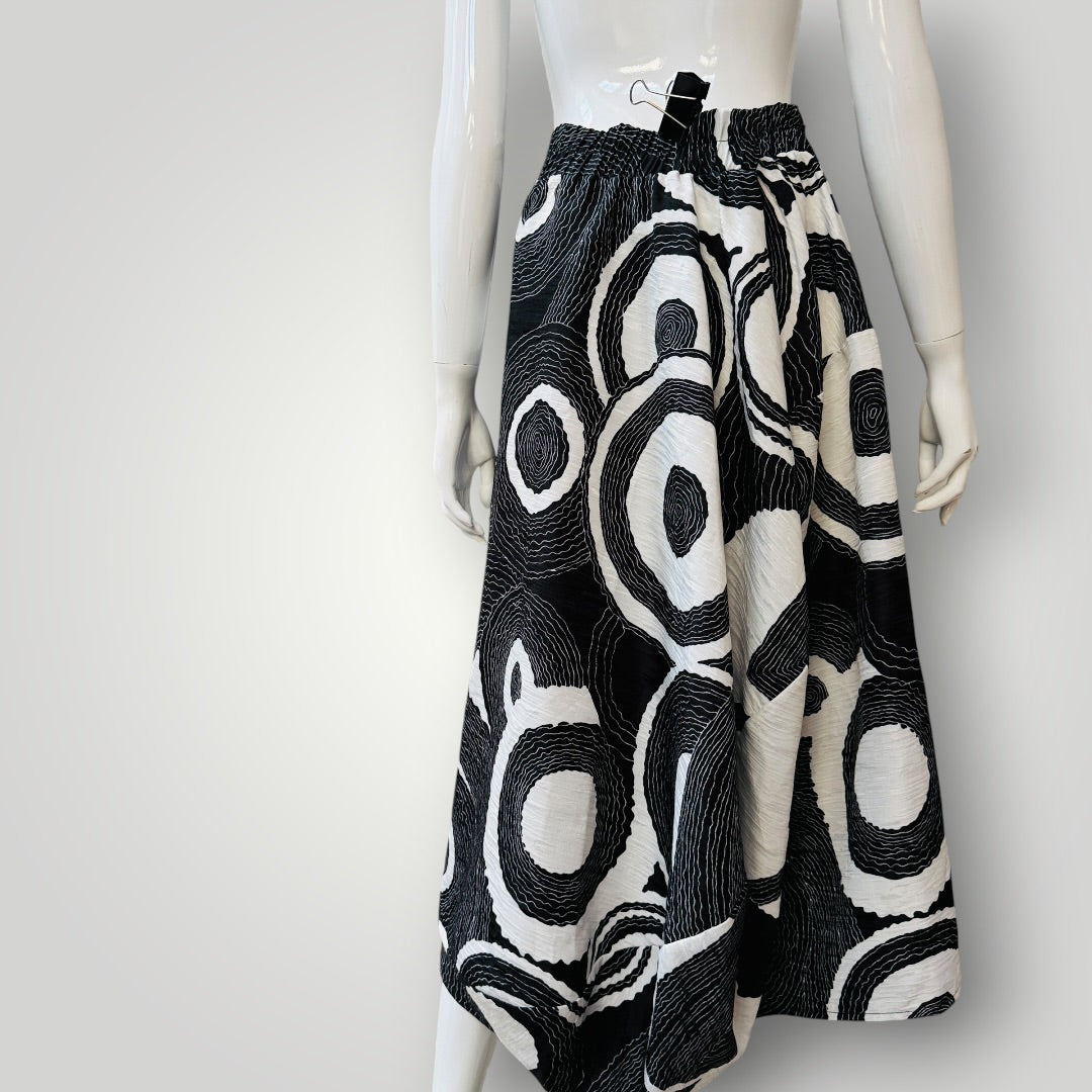 CHOCOLAT / geometric bubble hem skirt  / 18 / made in nz (3921388575905570296)
