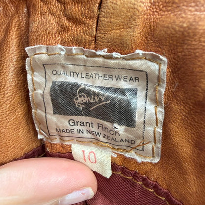 1980s NZ vintage / Grant Finch / brown leather bomber | Made in NZ / s/m (3922167121486143329)