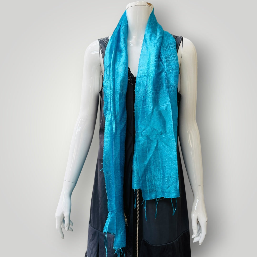 silk / scarf / bright blue (3922255941165886541)