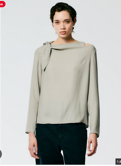 TIBI / feather Weight Eco Crepe Benedict Top / L (3923229737271270115)