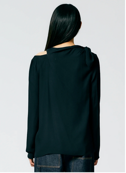 TIBI / feather Weight Eco Crepe Benedict Top / L (3923229746851880590)