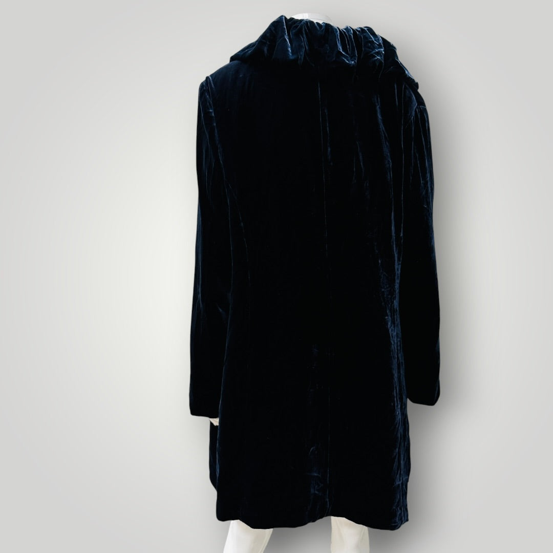 VERGE / 'odette' coat in navy silk velvet / XL (3923740335999912625)