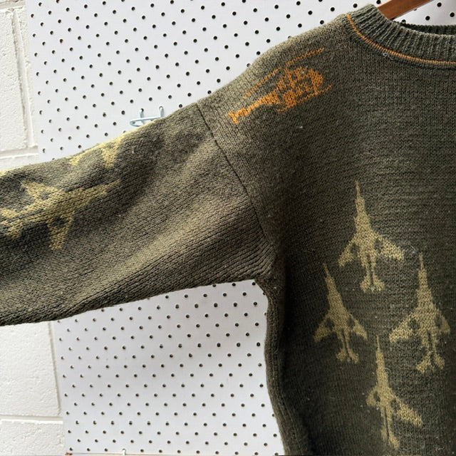 1990s vintage / hand knitted jet + helicopter jumper / s (3923827356291628614)