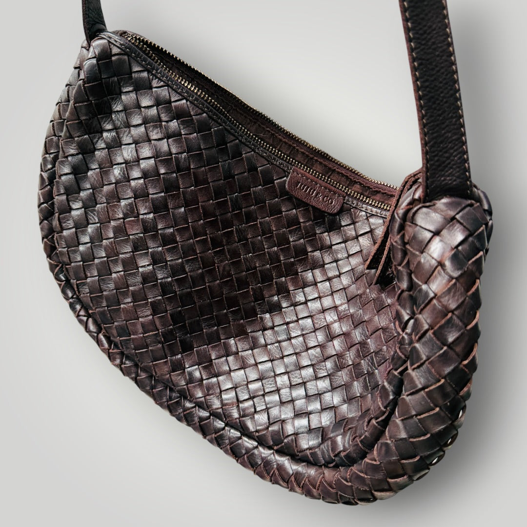 JUJU + CO / Basque slouchy cross body bag in woven leather (3923827509716014065)