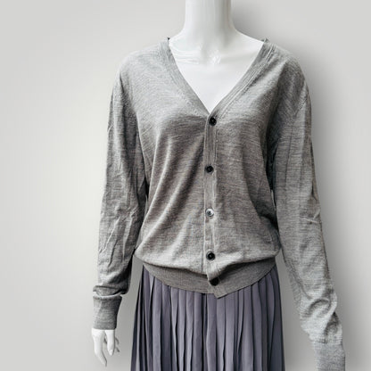 UNIQLO / wool v necked cardigan / L (3923827533994725795)