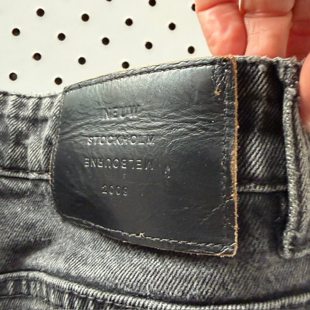 NEUW / low crotch shaped jeans / black / 29 (3923983426576424194)