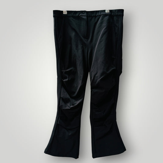 TAYLOR / cropped ruched pants / L / made in nz (3923983564033890884)