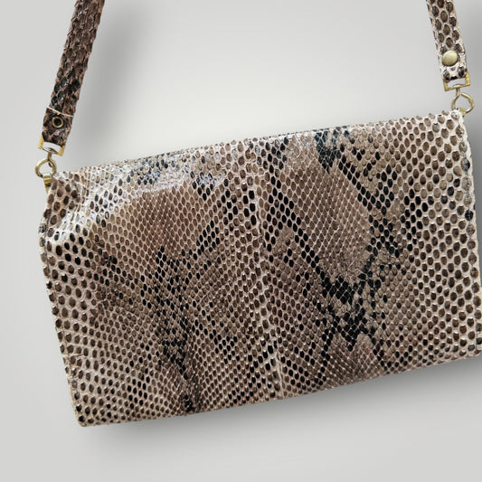 1980s nz vintage / DAVID ELMAN / snakeskin cross body purse or bag (3924432108211985410)