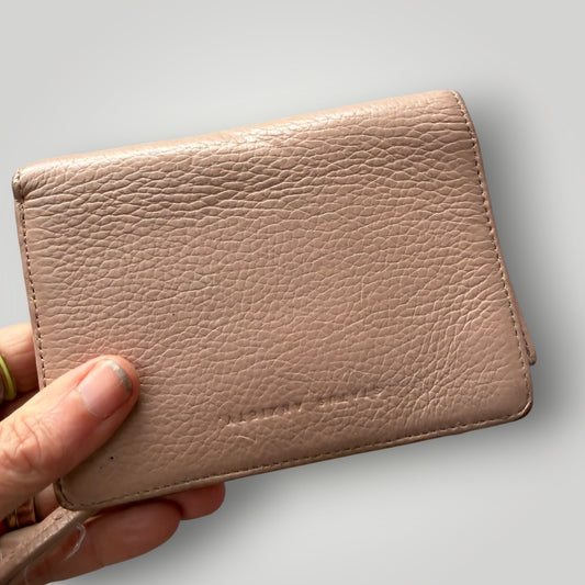STATUS ANXIETY / beige leather wallet (3924432117345187086)