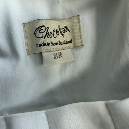 CHOCOLAT / patterned shaped skirt / 22 / made in nz (3924503367636689410)